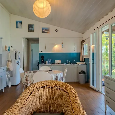 La De Manolo, Near Forest, 2-4 People *