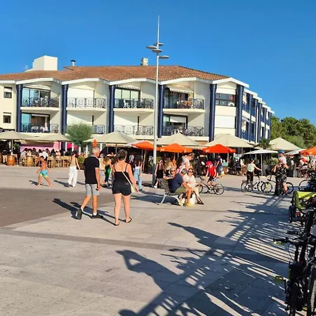 La De Manolo, Near Forest, 2-4 People Nyaraló *